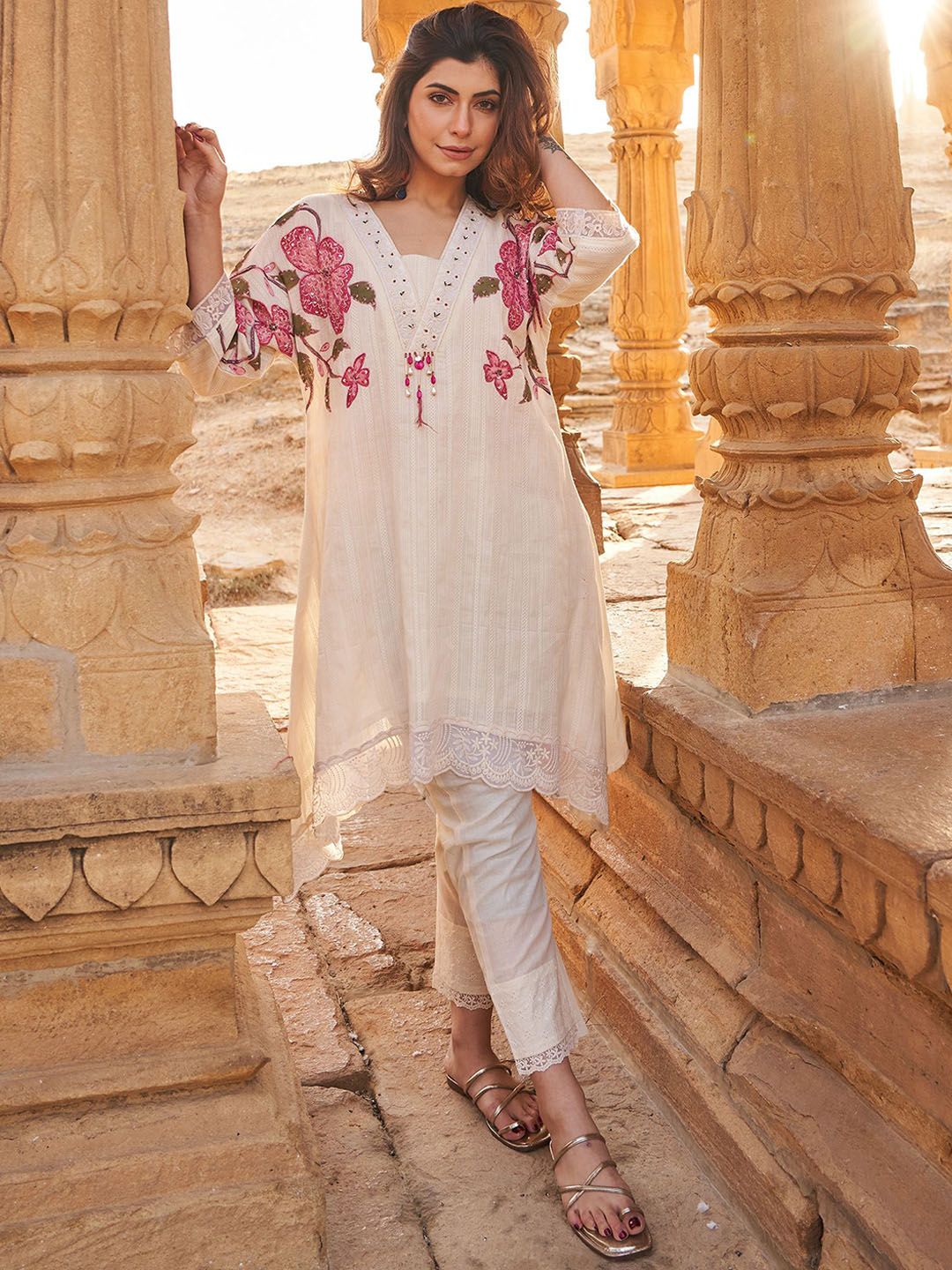 Dhiyona IE Indo era Printed Pure Cotton V Neck Top With Trousers Co-Ords Set