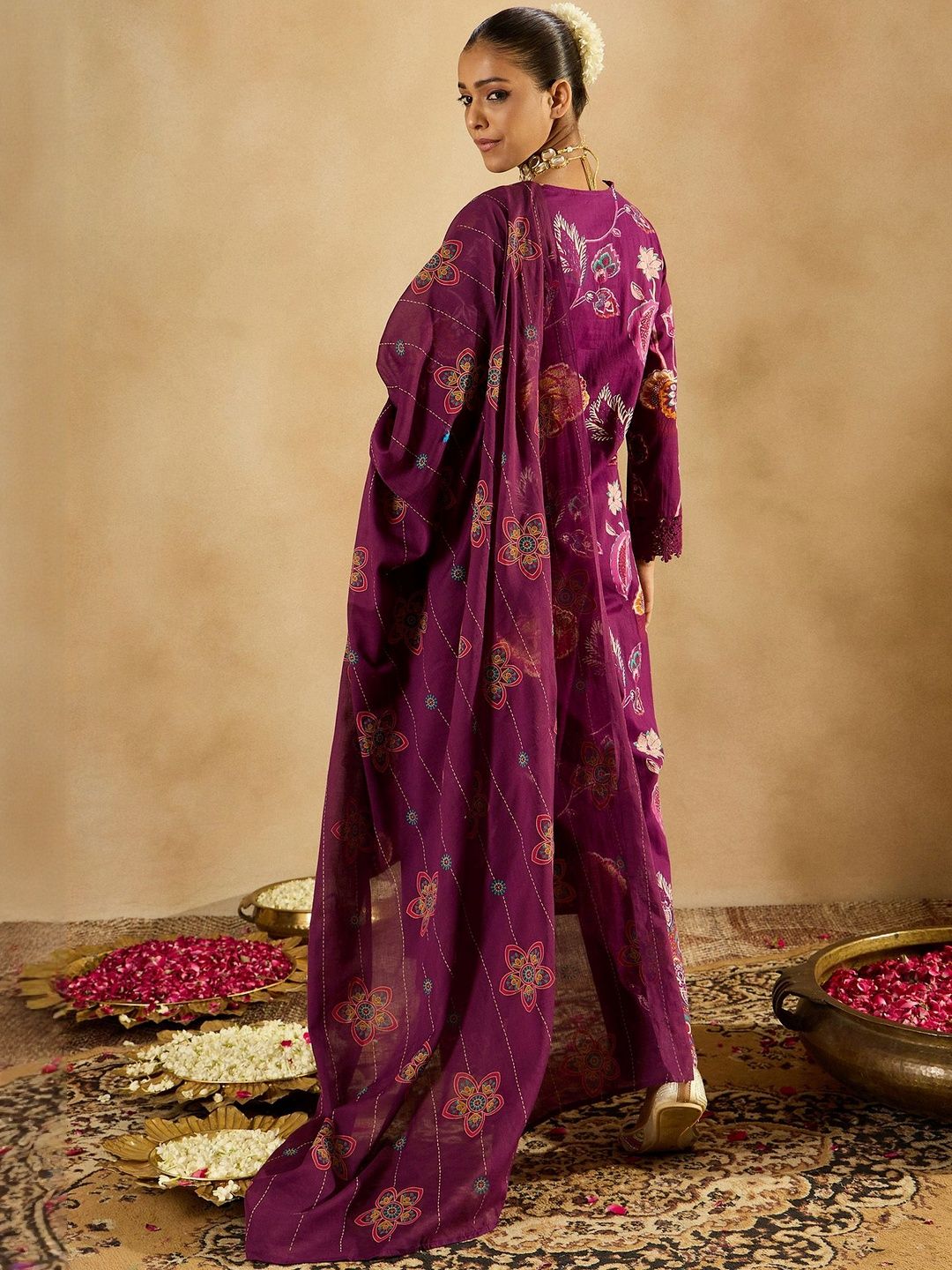 Ethnic Motifs Printed Regular Pure Cotton Kurta With Trouser And Dupatta