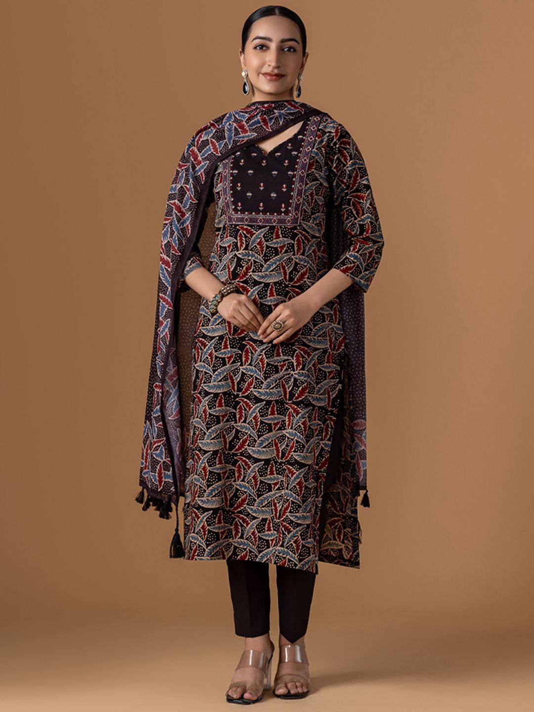 Dhiyona WP Women Embroidered Pure Ajrakh Cotton Suit Set