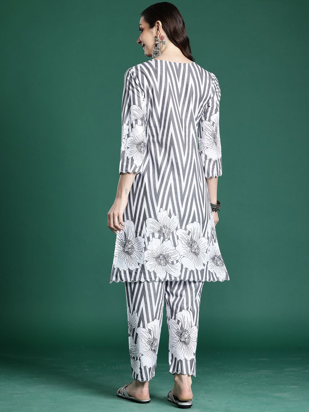 Dhiyona IE Printed Top With Trousers Co-Ords