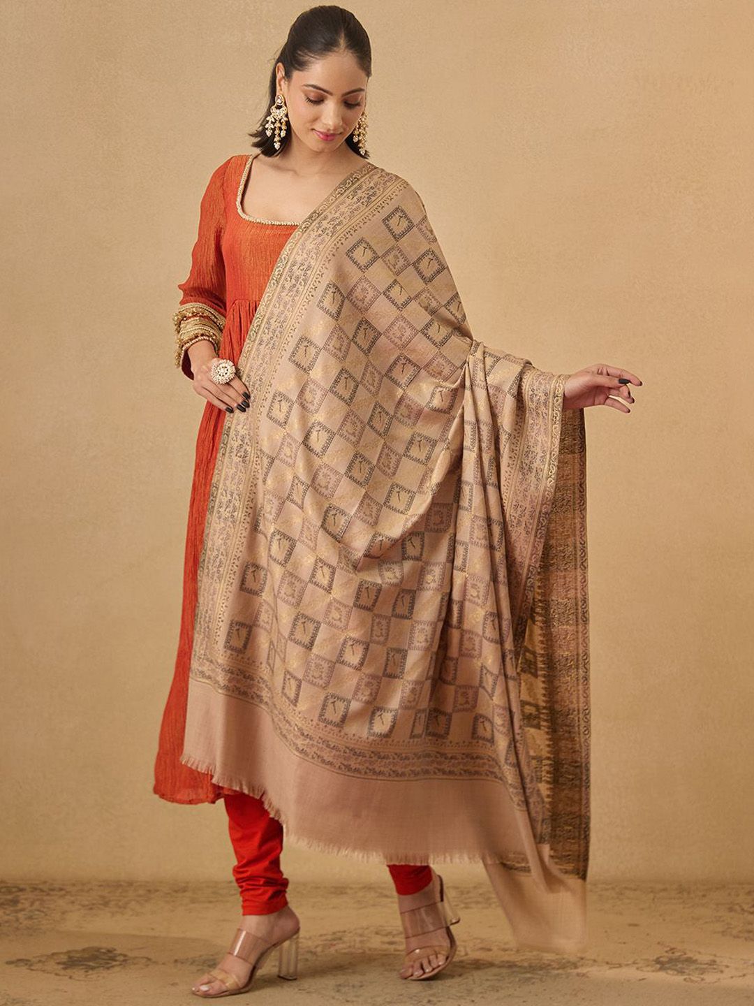 Dhiyona PA Geometric Woven Design Woolen Shawl