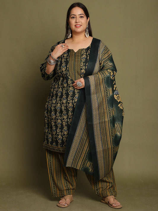 Dhiyona KL Women Floral Printed Regular Kurta with Salwar & With Dupatta