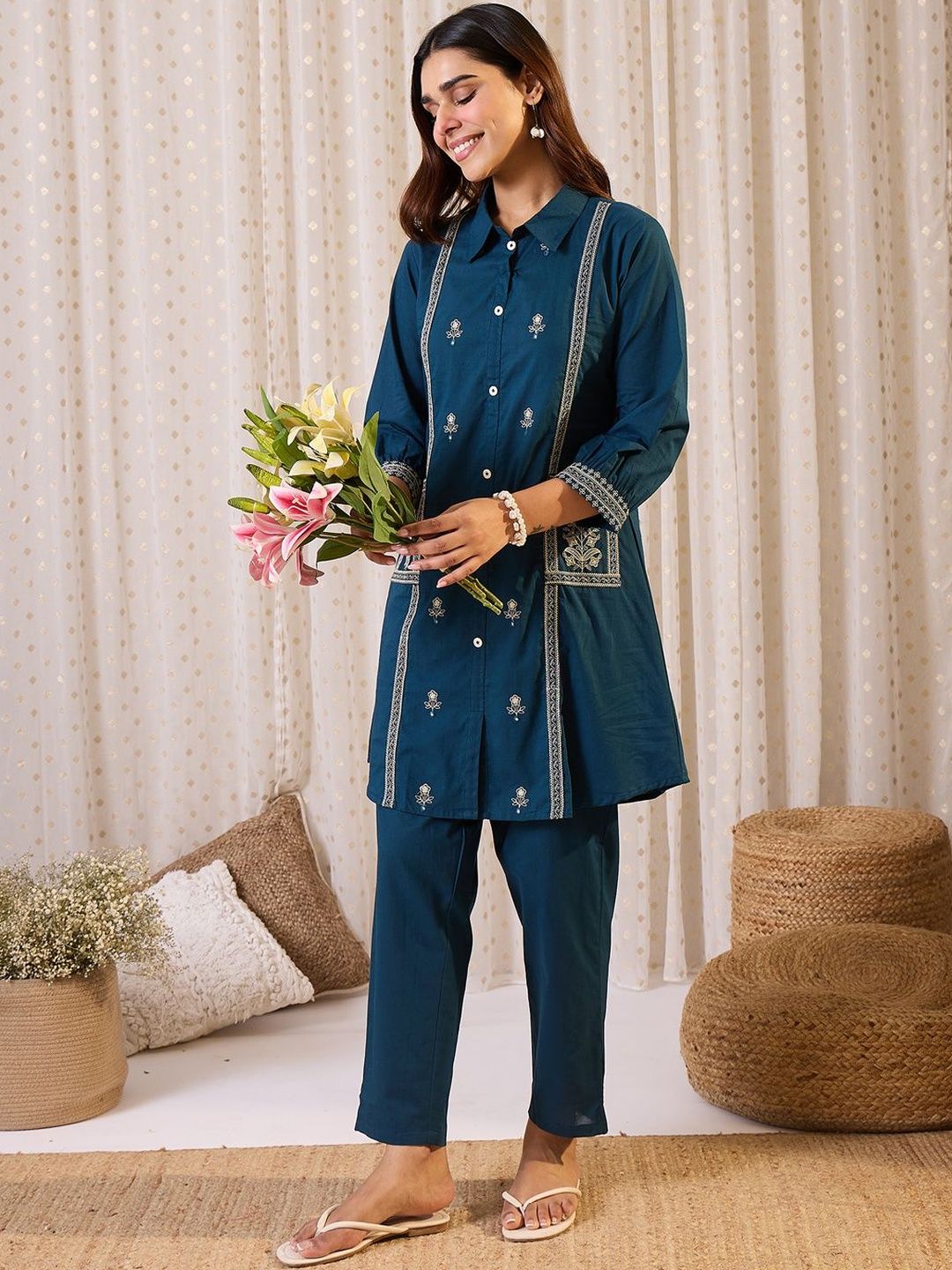 Floral Embroidered Shirt Collar Thread Work Pure Cotton Kurta & Trousers