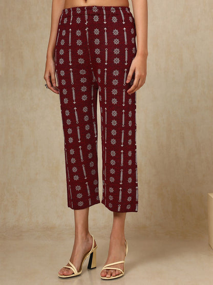 Dhiyona SO Women's Maroon Geometric Woven Design Mandarin Collar Acrylic Straight Kurta With Trouser