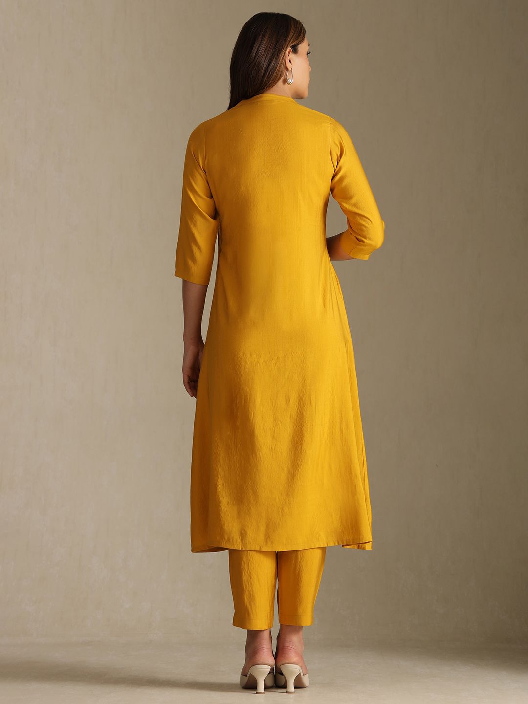 Dhiyona SO Women's Mandarin Collar A-Line Kurta With Trousers