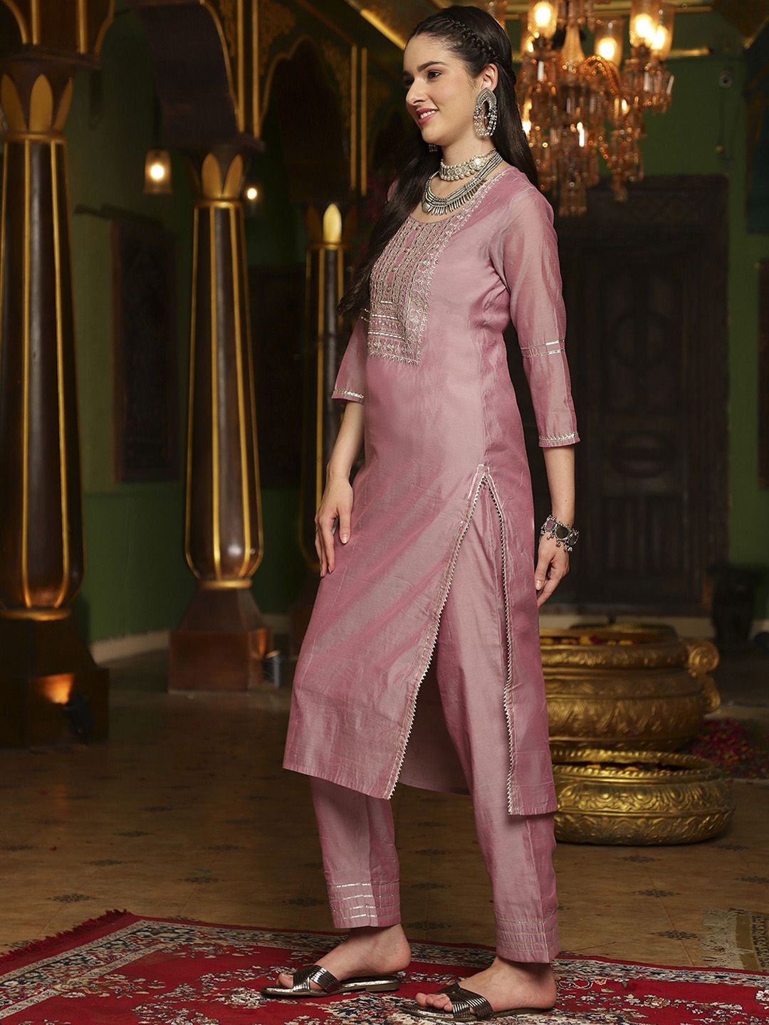 Dhiyona SN Women's Mauve Floral Embroidered Round Neck Straight Kurta With Trouser & Dupatta