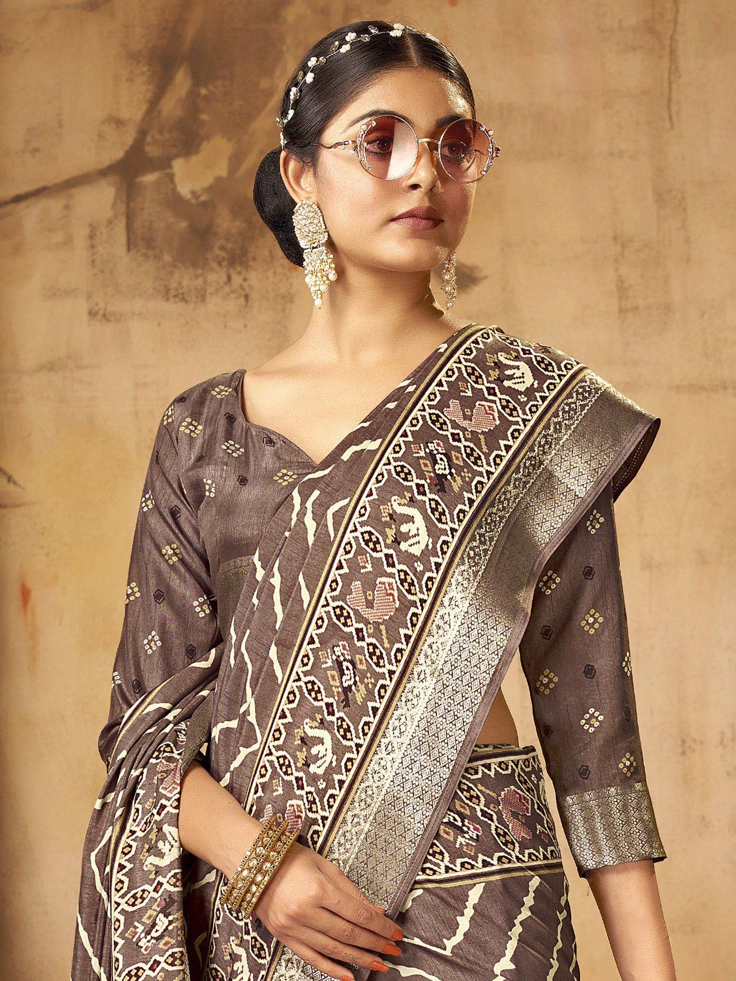 Women's Dola Silk Brown Printed Designer Saree With Blouse Piece