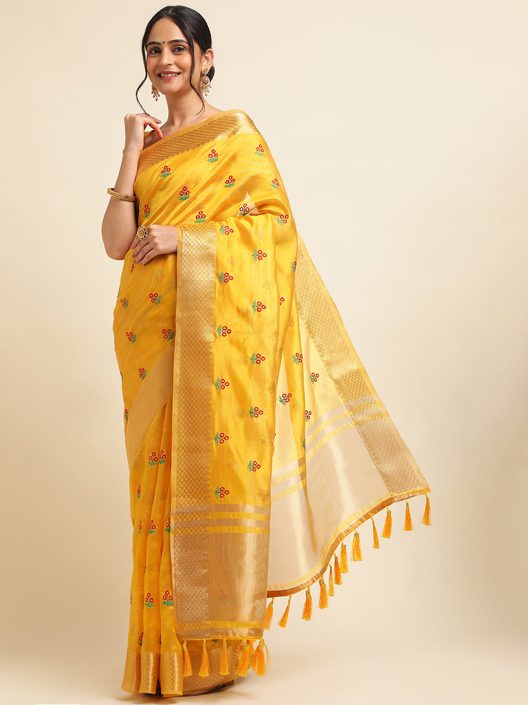 Dhiyona GR Women's Jasmin Yellow Cotton Silk Saree