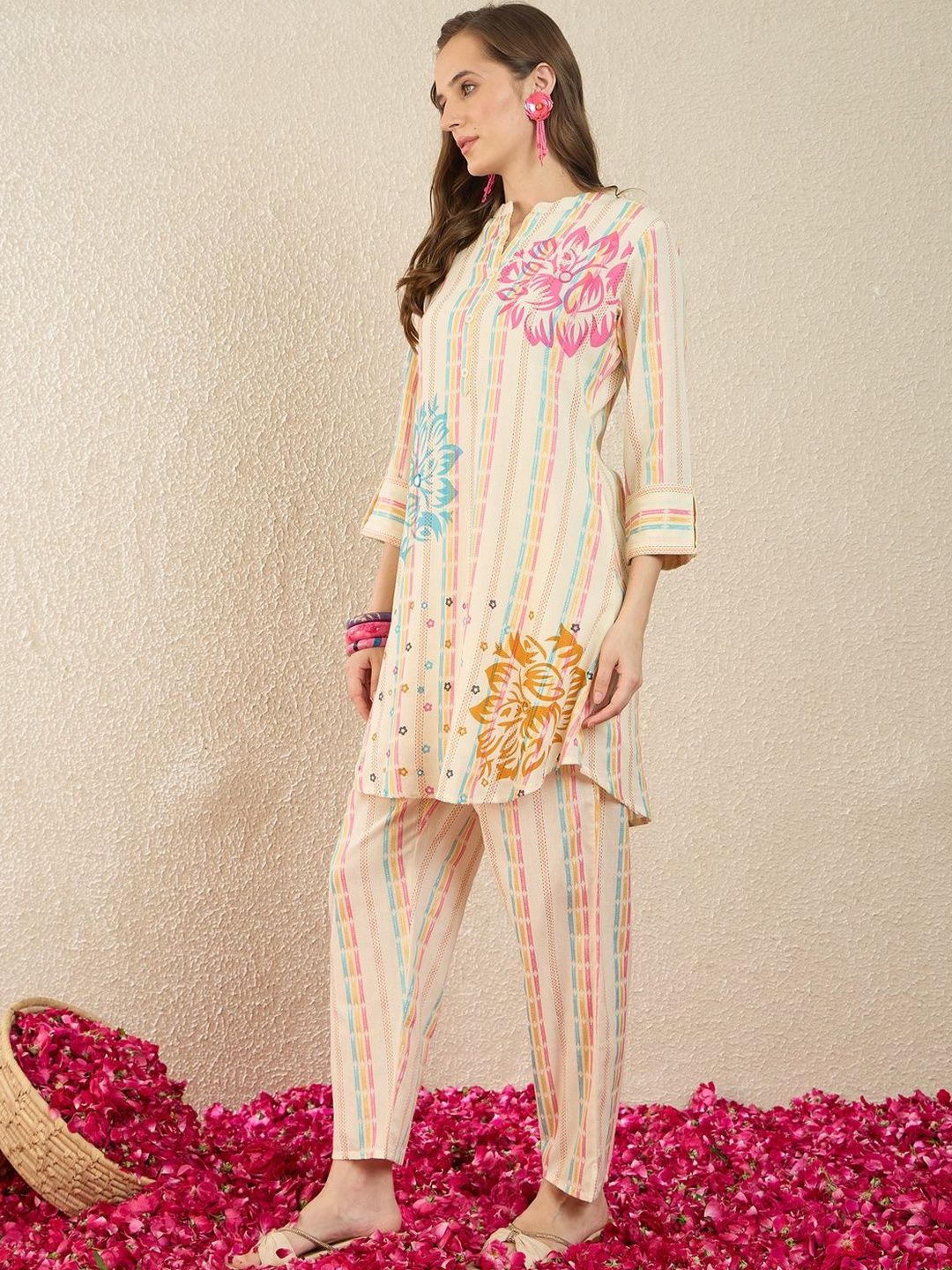 Floral Printed A Line Kurti With Trousers