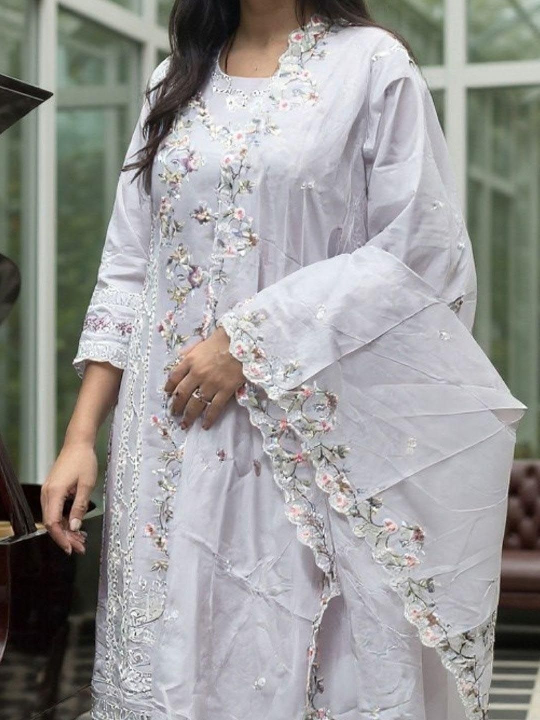 Floral Embroidered Thread Work Pure Cotton Kurta With Trousers & Dupatta