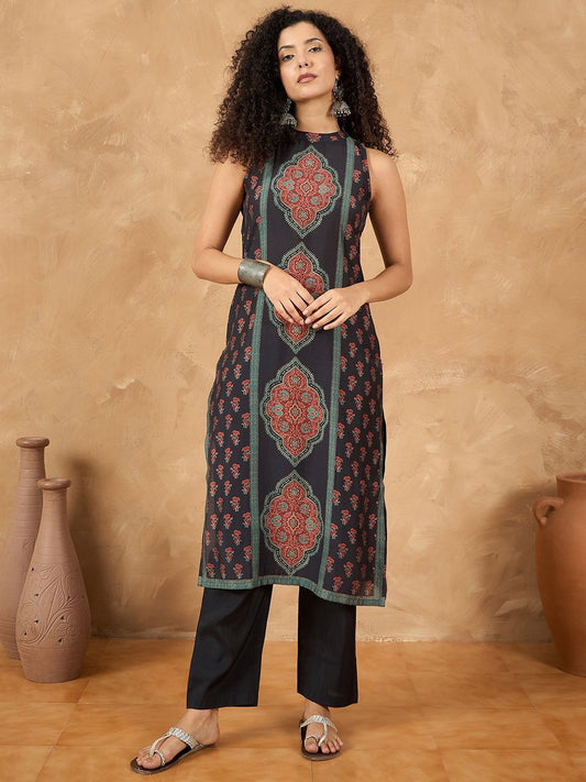 Dhiyona VA Women'sFloral Printed Sleeveless Straight Kurta With Trousers