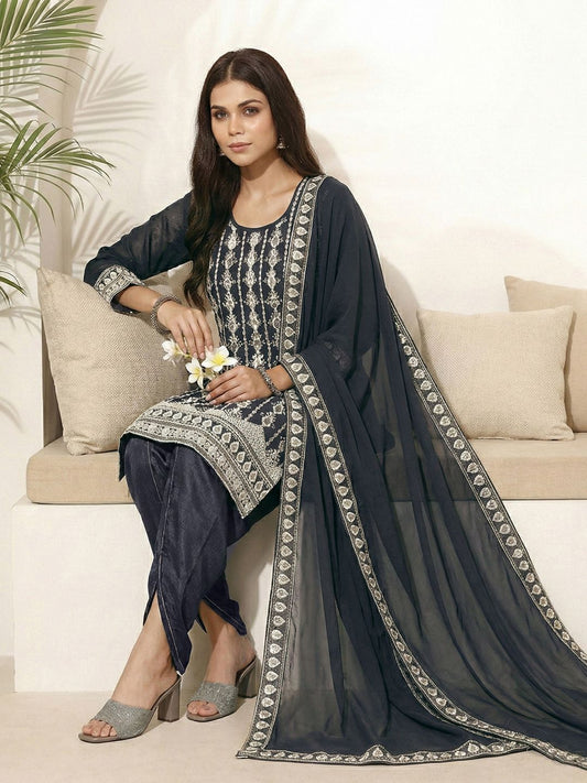 Dhiyona CH Women Ethnic Motifs Embroidered Regular Thread Work Kurta with Trousers & With Dupatta