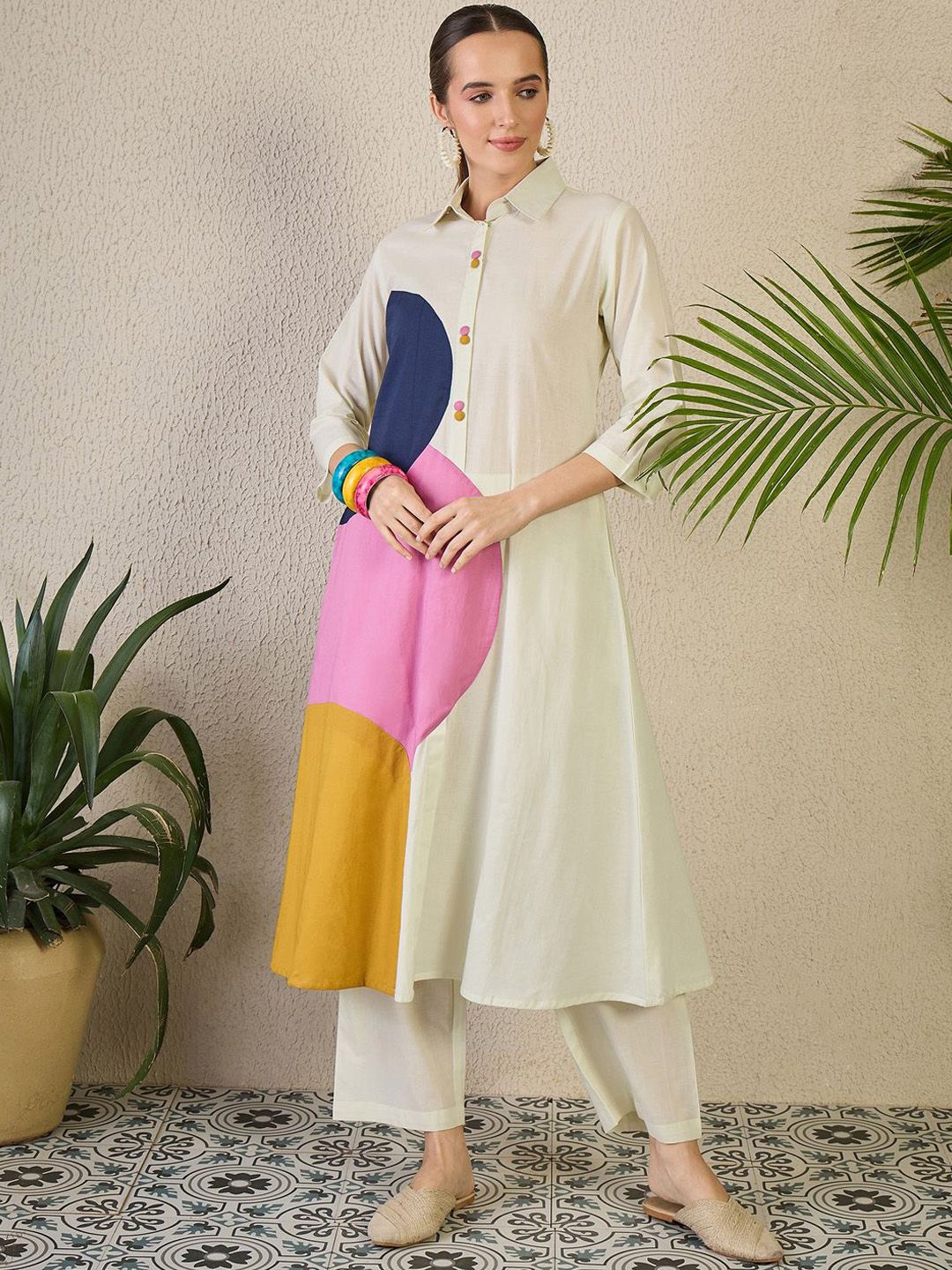 Dhiyona IE Women's Women Geometric Printed Regular Pure Cotton Kurta with Trousers