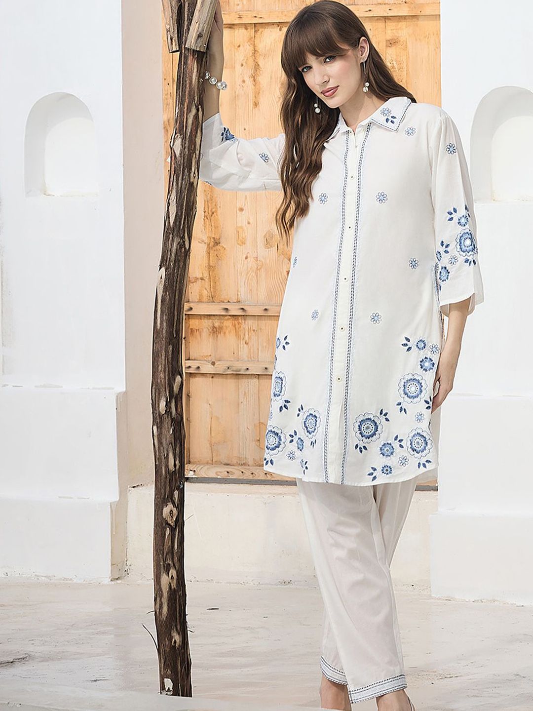 Floral Embroidered Thread Work Pure Cotton Kurta With Trousers