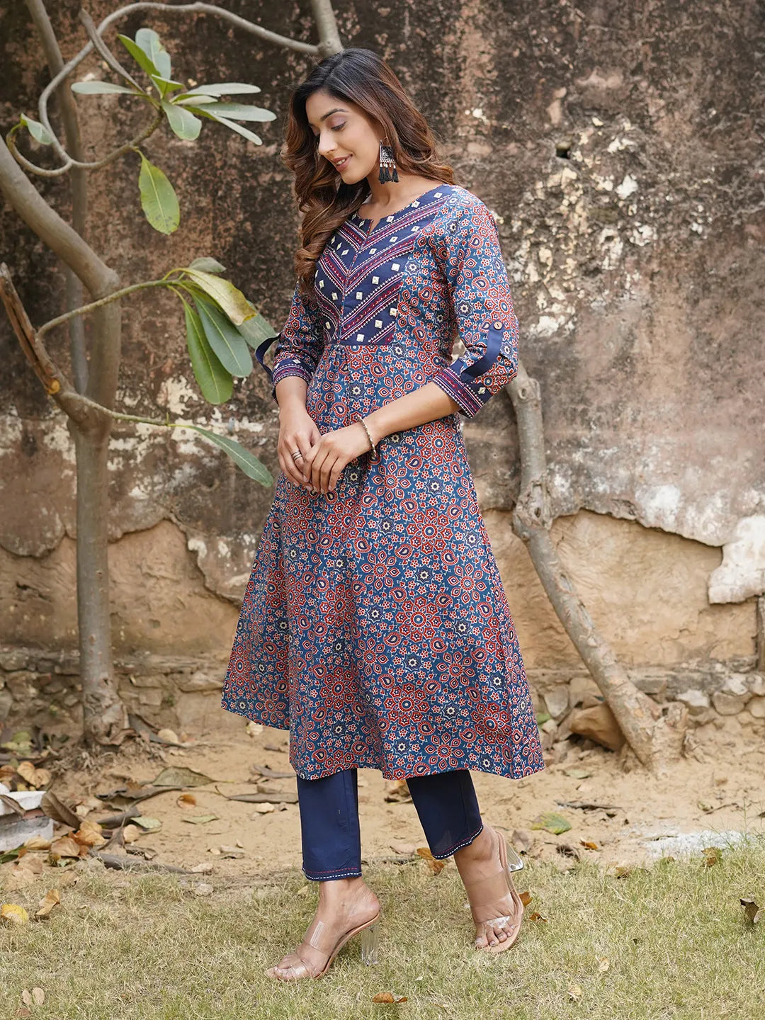 Women Blue And Rust Printed Straight Kurta Pant Set
