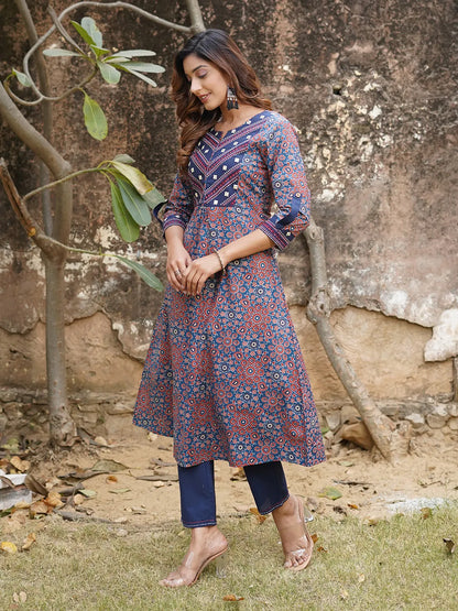 Women Blue And Rust Printed Straight Kurta Pant Set