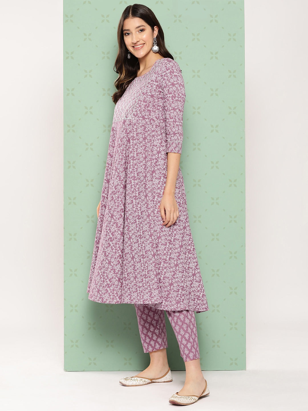 Women Mauve Floral Anarkali Kurta Pant and Dupatta Set