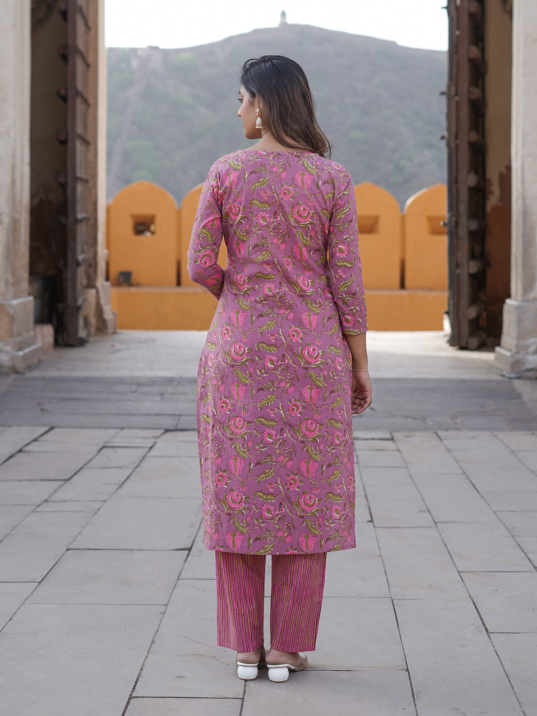 Mauve printed Kurta with Trousers & dupatta