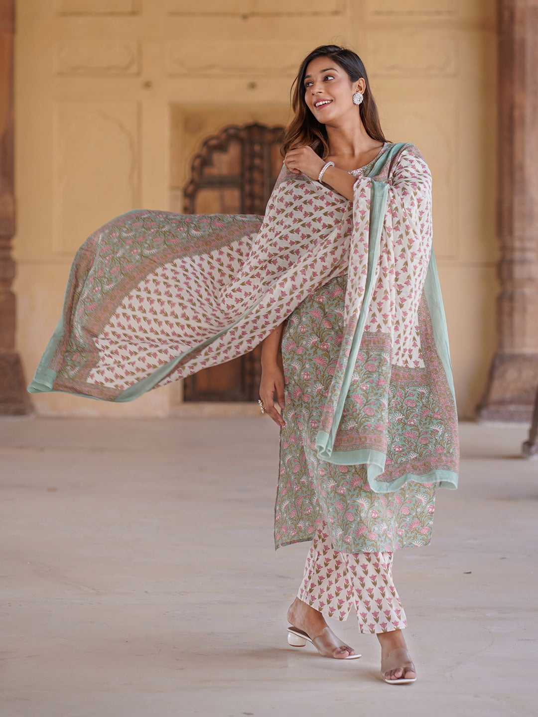 Women Green Floral Straight Kurta Pant and Dupatta Set