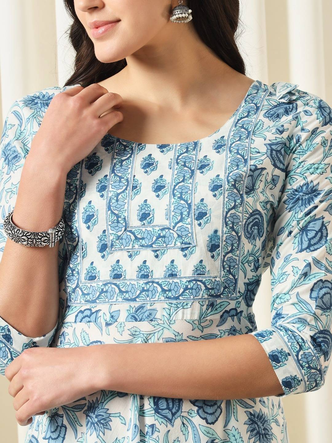 Blue printed Kurta with Trousers with dupatta