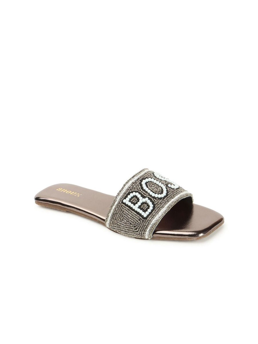 Dhiyona AK Women Embellished Ethnic Open Toe Flats