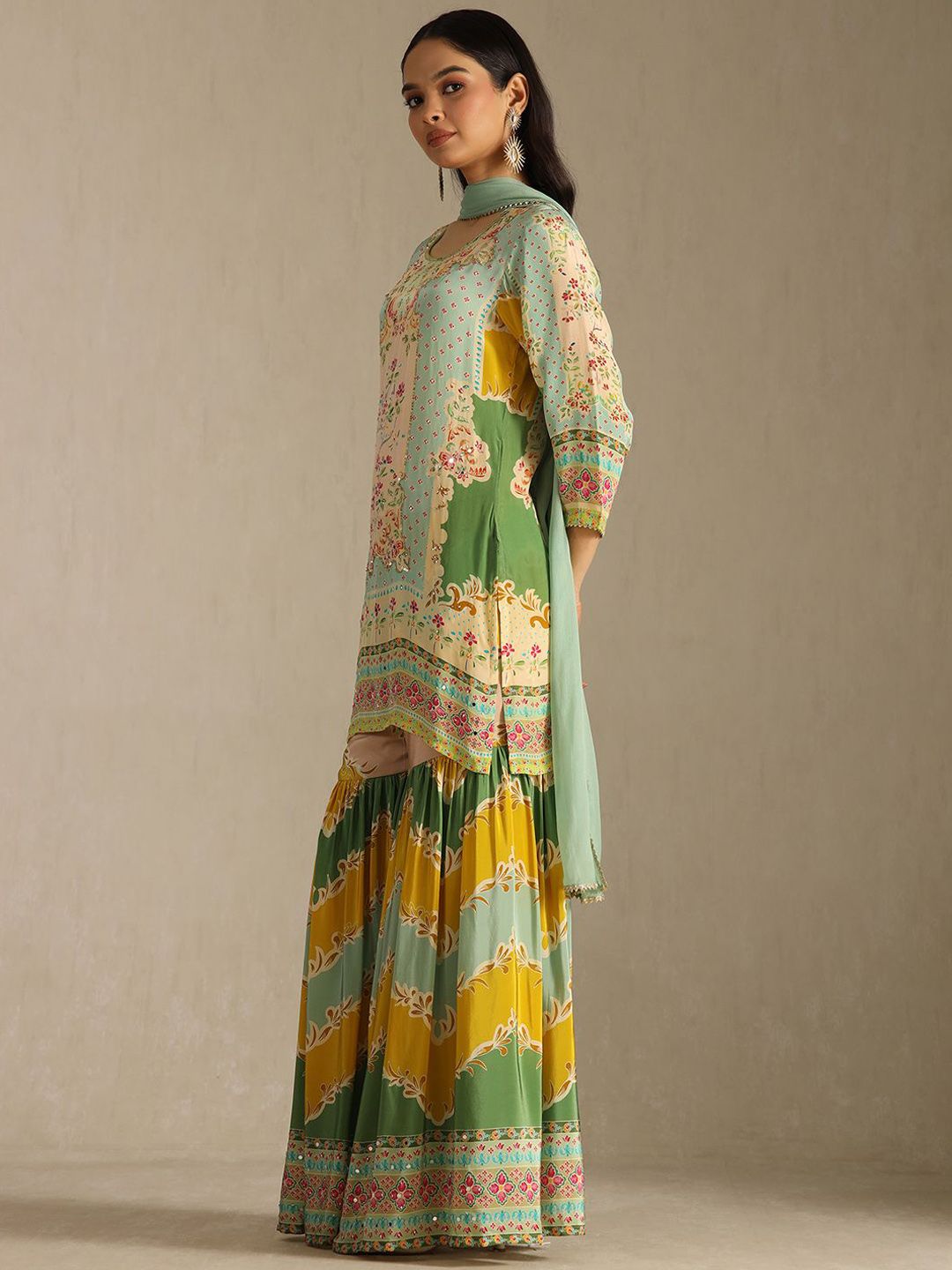 Dhiyona SO Women's Floral Printed Mirror Work Straight Kurta With Sharara & With Dupatta