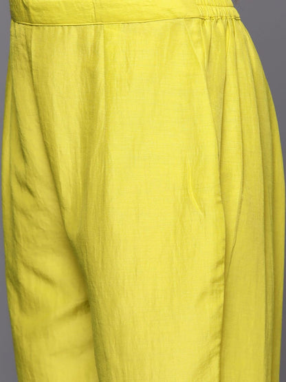 Women Ethnic Motifs Embroidered Thread Work Kurta with Trousers & Dupatta