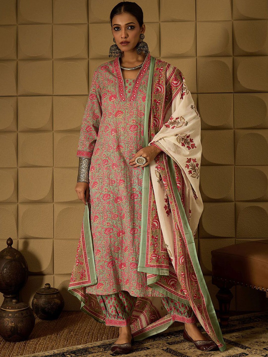 Dhiyona IE Floral Printed Pure Cotton Straight Kurta with Salwar & Dupatta