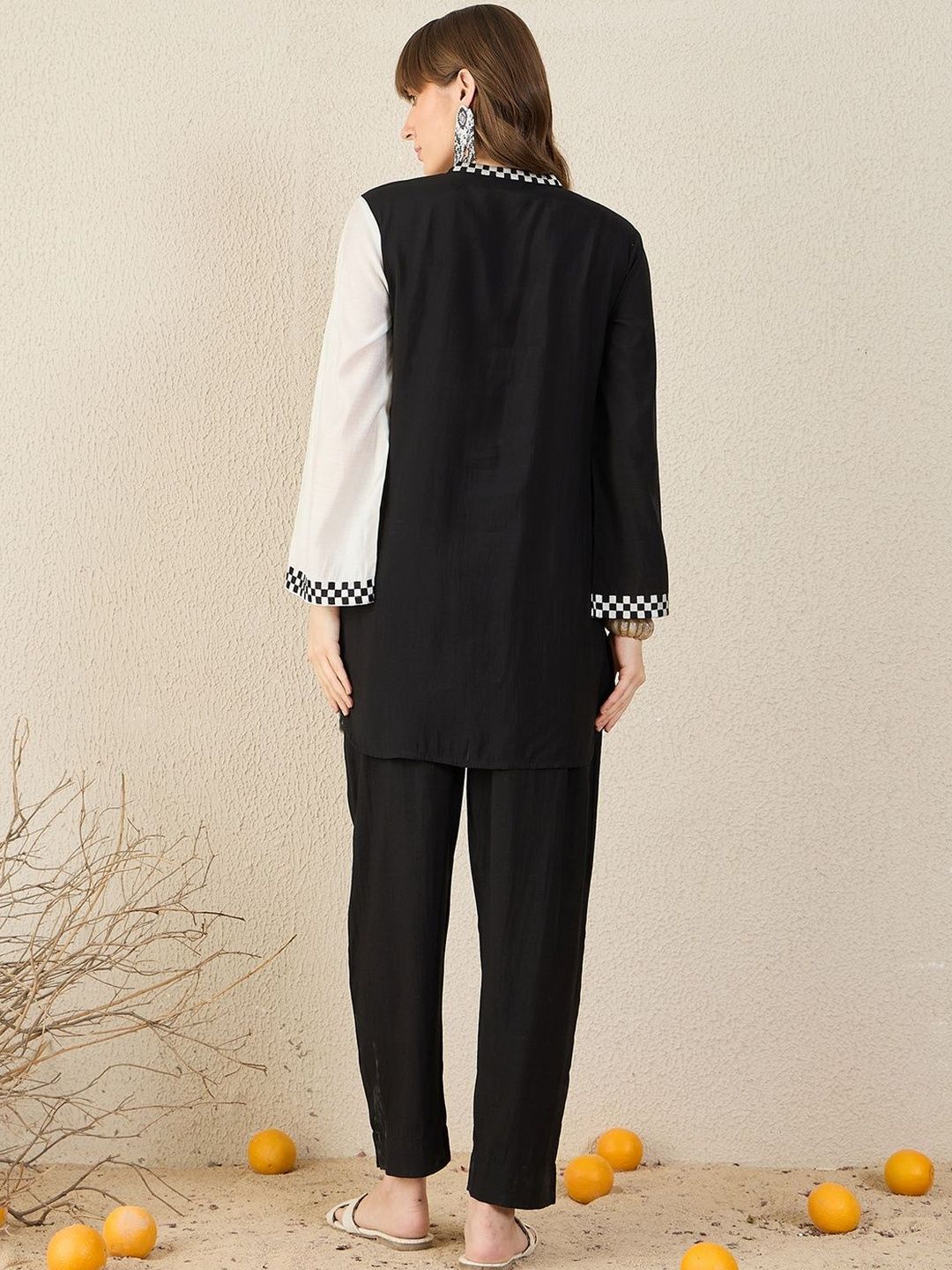 Women Checked Embroidered Kurta with Trousers