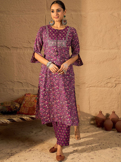 Women Floral Printed Regular Pure Cotton Straight Kurta with Trousers & Dupatta