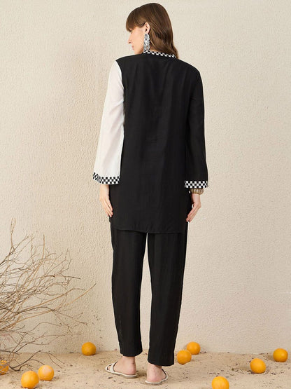 Dhiyona IE Colourblocked Mandarin Collar Tunic With Trouser