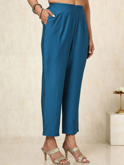 Dhiyona SO Women's Floral Yoke Design Sweetheart Neck Beads Work Straight Kurta With Trouser