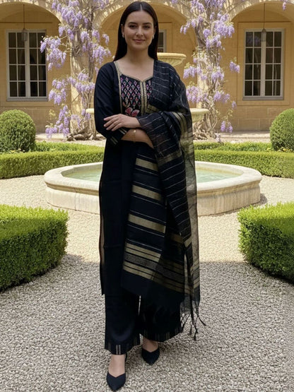 Women Ethnic Motifs Embroidered Regular Thread Work Pure Cotton Kurta with Palazzos & With Dupatta