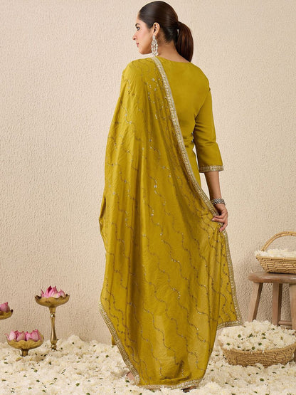 Dhiyona IE Women's Women Ethnic Motifs Printed Kurta with Trousers & Dupatta