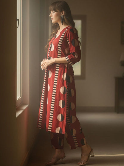 Geometric Printed V-Neck Pure Cotton Straight Kurta With Trousers