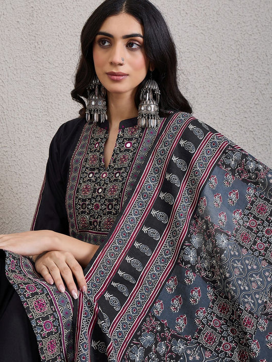 Ethnic Motifs Embroidered Mirror Work Pure Cotton Kurta With Trousers & Dupatta