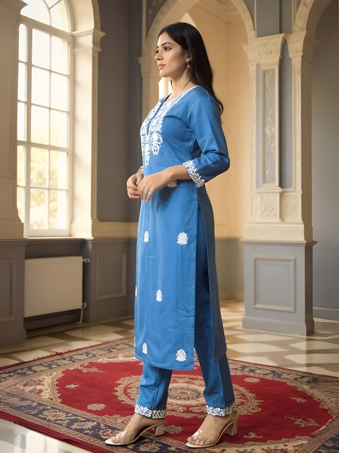 Women Ethnic Motifs Embroidered Thread Work Kurta With Trousers