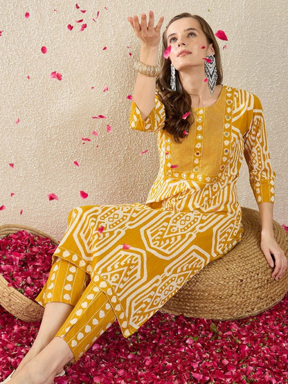 Women Printed Regular Mirror Work Pure Cotton Kurta with Trousers