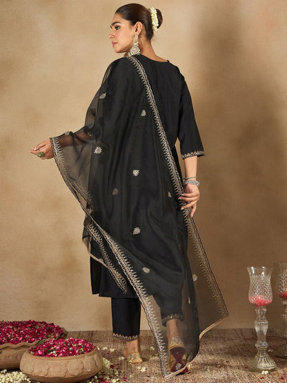 Dhiyona IE Women Ethnic Motifs Embroidered Regular Liva Kurta with Trousers & With Dupatta