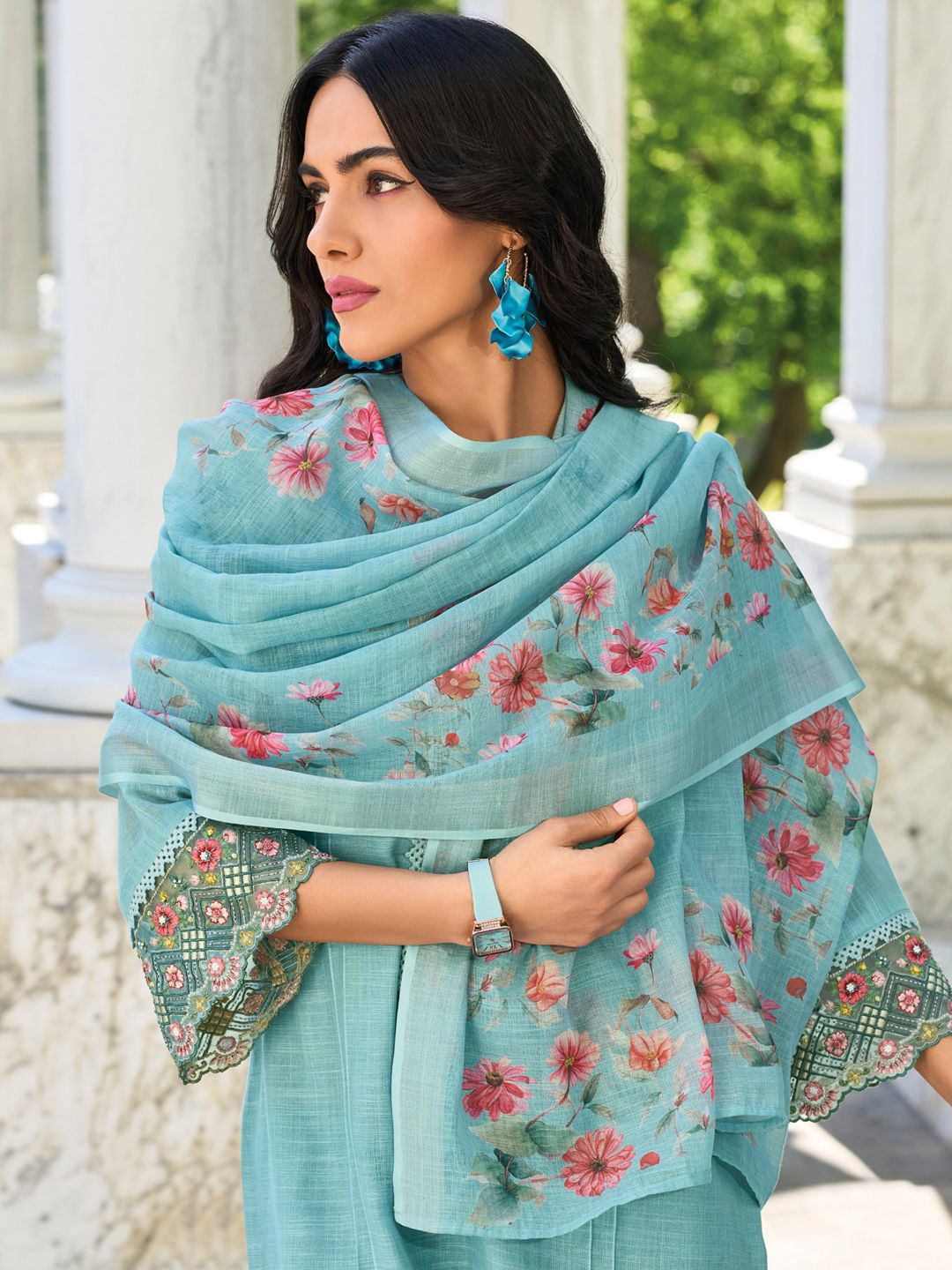 Dhiyona IE Women Floral Yoke Design Regular Thread Work Linen Kurta with Trousers & With Dupatta