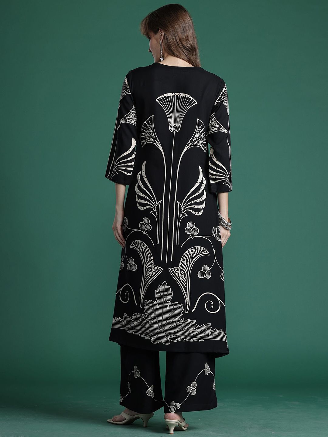 Dhiyona IE Printed Straight Tunic With Trousers Co-Ords