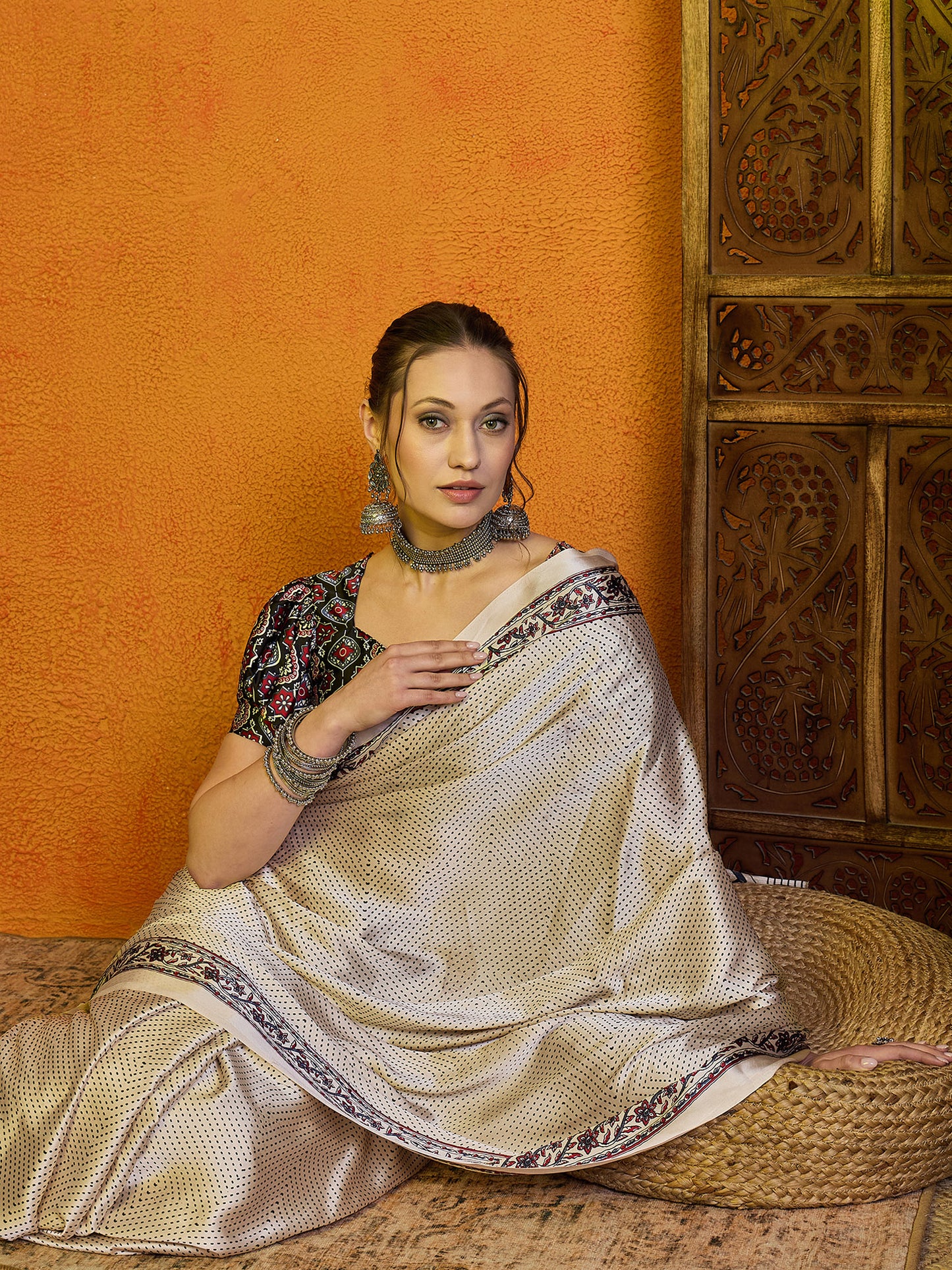 Women's Satin Teal green Printed Designer Saree With Blouse Piece