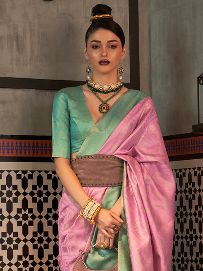 Women's Silk Blend Pink Woven Design Handloom Saree With Blouse Piece