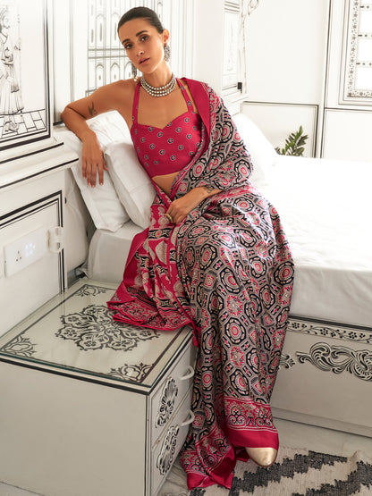 Women's Crepe Black Printed Designer Saree With Blouse Piece