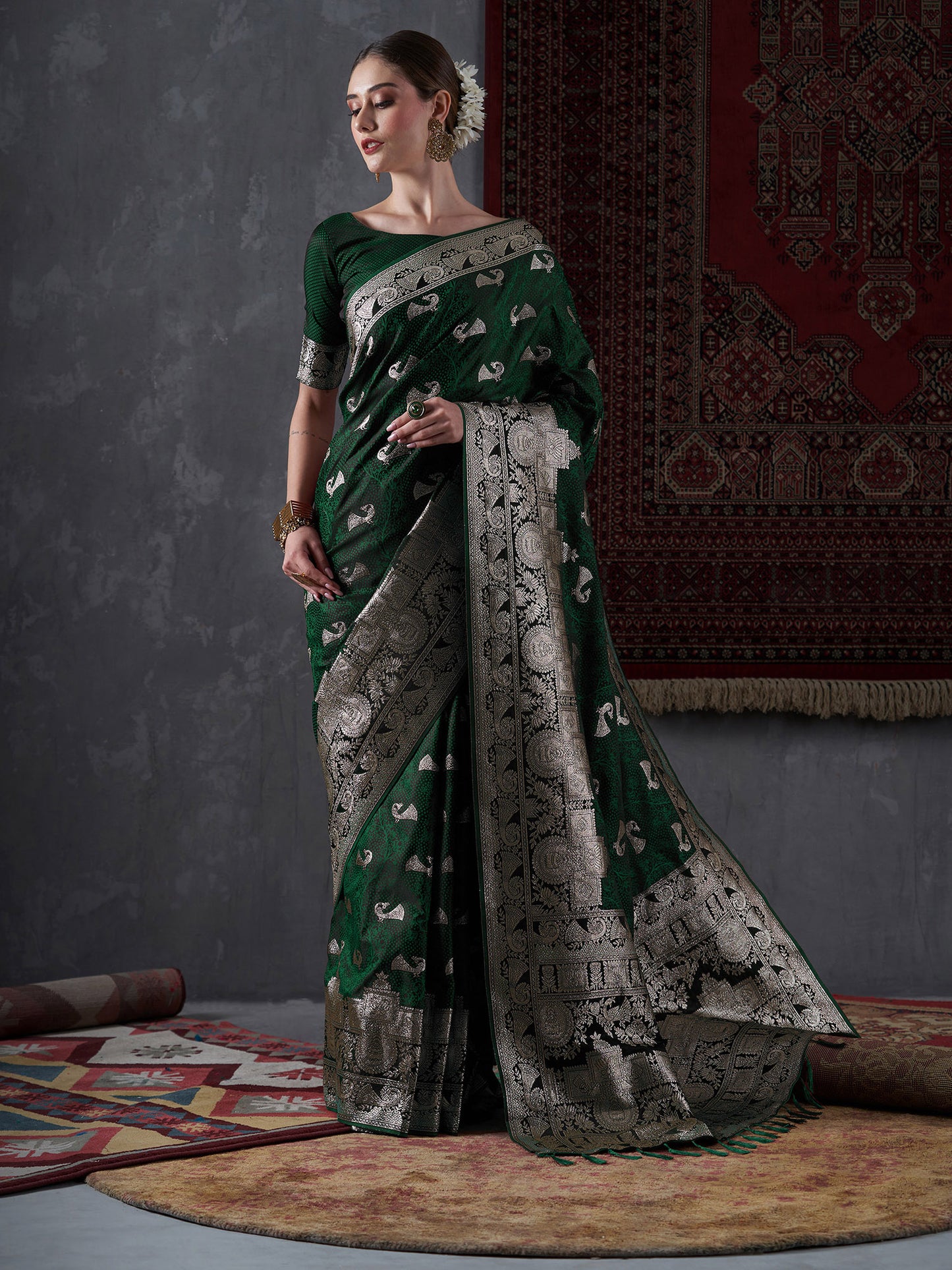 Women's Satin Silk Green Woven Design Designer Saree With Blouse Piece