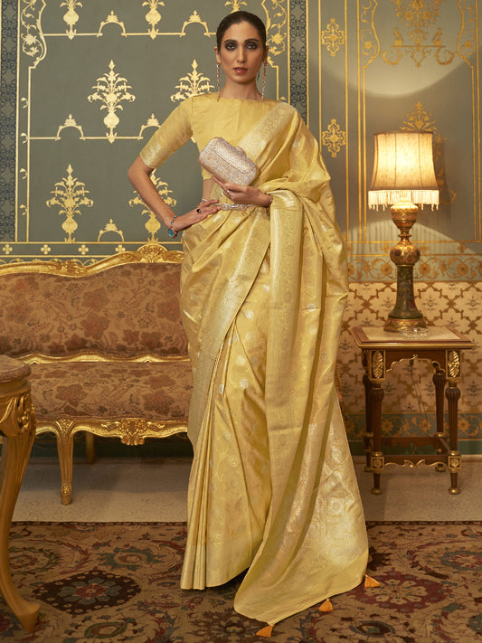 Women's Silk Blend Yellow Woven Design Handloom Saree With Blouse Piece