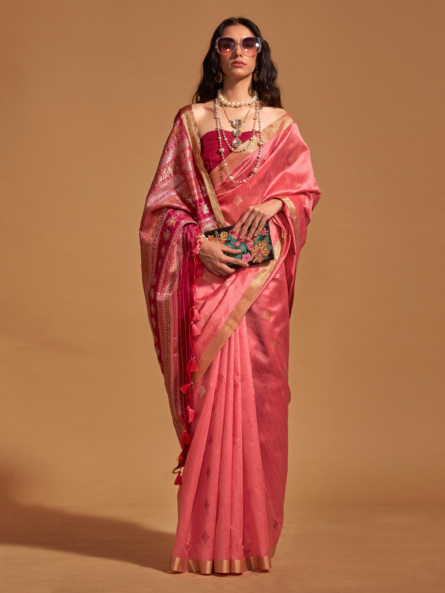 Women's Silk Blend Pink Woven Design Designer Saree With Blouse Piece