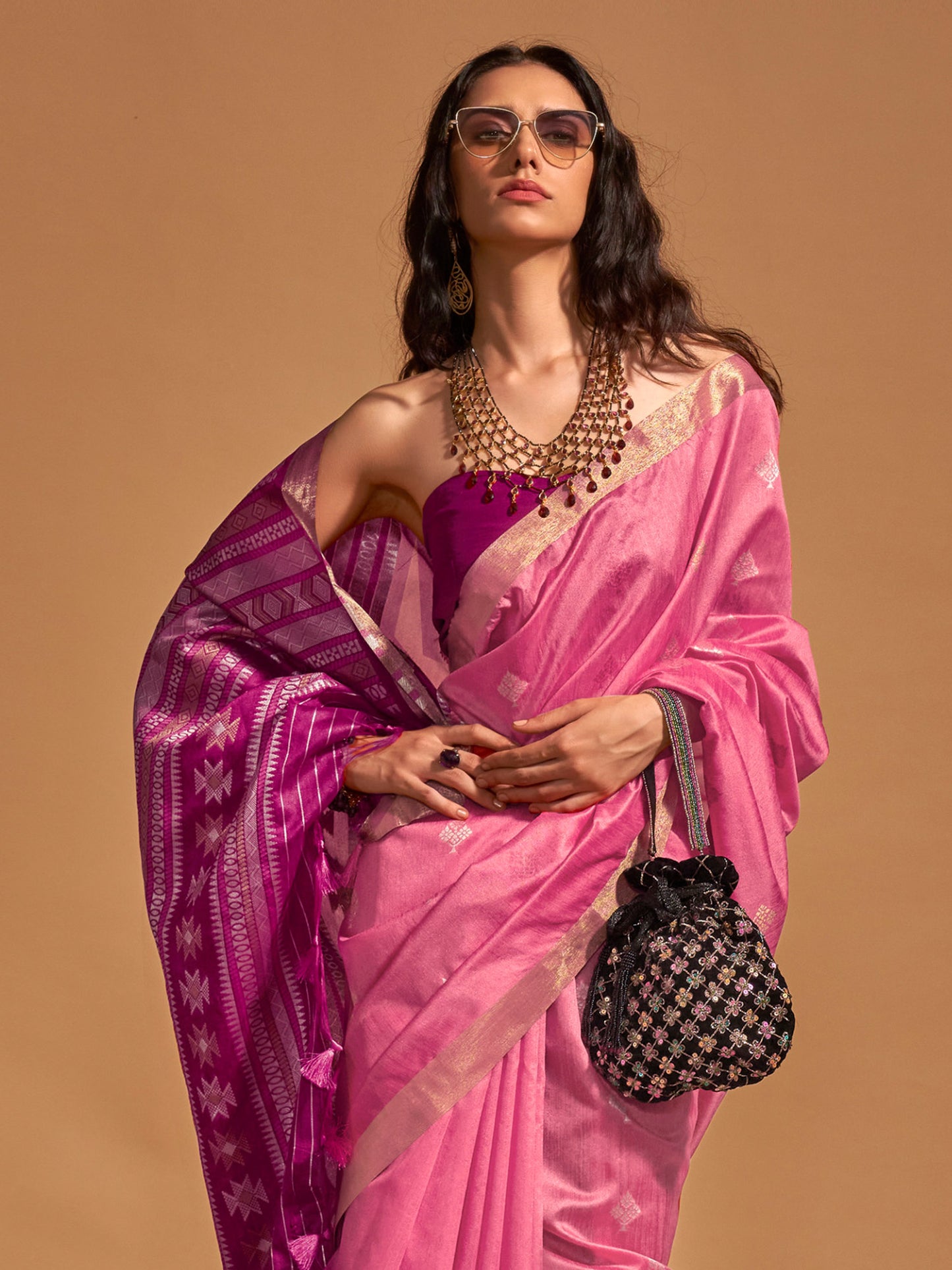 Women's Silk Blend Pink Woven Design Designer Saree With Blouse Piece