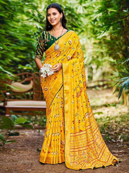 Women's Soft Silk Green Woven Design Designer Saree With Blouse Piece