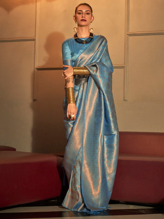Women's Silk Blend Blue Woven Design Handloom Saree With Blouse Piece
